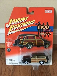 JOHNNY "WHITE LIGHTNING" HOLLYWOOD ON WHEELS MOD SQUAD 1950 MERCURY WOODY 362-20 - Picture 1 of 5