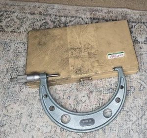 CALIBRATED Mitutoyo 103-220 Ratcheting Micrometer 5-6" Range, .0001" Grad W/Case - Picture 1 of 5