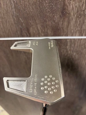 Used Muziik PT Series  PROTO PUTTER Center Shaft 34 inch - Image 1 of 4