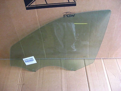 2001-2005 MERCEDES BENZ C320 C240 FRONT LEFT DRIVER SIDE DOOR GLASS FD20930GTN - Image 1 of 2
