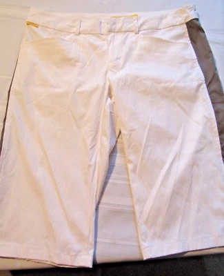 LOLE WOMEN'S WHITE WALK, GOLF QUICK DRY WATER REPELLENT UPF 50 CAPRIS SIZE 6 - Image 1 of 4