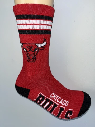 CHICAGO BULLS NBA BASKETBALL LOGO 4 STRIPE CREW LENGTH SOCKS MEDIUM Q Cover