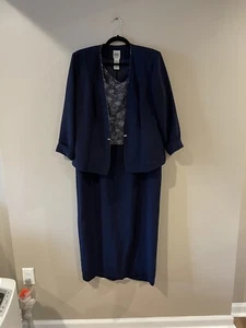 Vestido de Boda R&M Richards de Karen Kwong cuello en V patrón floral con chaqueta Usado en excelente condición 16 - Imagen 1 de 15