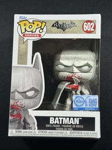 Funko Pop Batman Arkham City (exclusivo de Bloody Game Stop) #602 con protector - Imagen 1 de 5