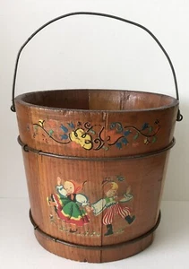 Calcomanías antiguas hechas a mano de madera pentada cubo cubo metal bandas de alambre - Imagen 1 de 6