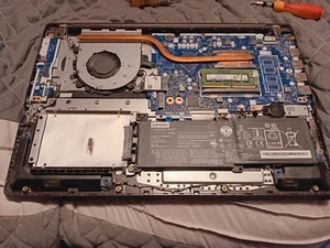 laptop - Picture 1 of 8
