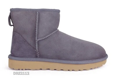 Botas femininas UGG Classic Mini II sombra pele de camurça tamanho 6 *NOVAS* - Imagem 1 de 4