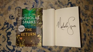 New Nicholas Sparks The Return HC DJ 1/1 Signed Book Romance New Bern NC Callie - Bild 1 von 1