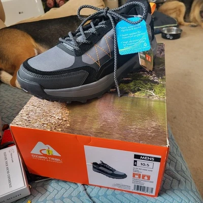 Ozark Trail Men Waterproof Hiking Shoes Size 10.5 Low Hiker Black Rugged Outsole - Image 1 of 4