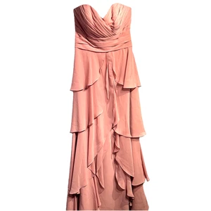 Abito da damigella Allure taglia 6 rosa rosa chiffon senza spalline a strati matrimonio formale - Foto 1 di 14
