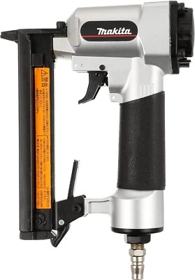 Makita AT425BZK Air Tacker J-wire (width 4mm, length 25mm) - Image 1 of 2