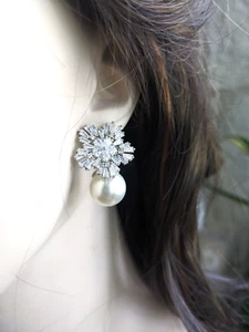 Braut formelle elegante Perlen Kristall Weißgold Ohrstecker B - Bild 1 von 7