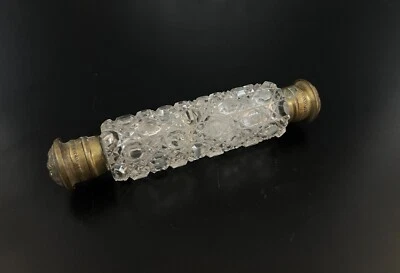 Victorian Double Ended Cut玻璃香味瓶 — 第 1/4 张图片