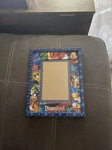Walt Disney World 2012 5x7 And 4x6 Photo Frame with Stand - WDW Rare - Picture 1 of 6