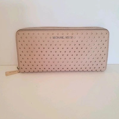 MICHAEL KORS 粉色星星皮革拉链钱包大号手拿包 8x4 标志经典  — 第 1/4 张图片