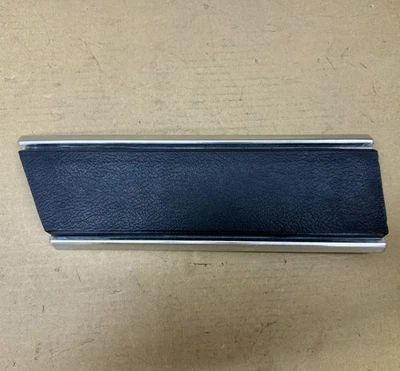 1981-1993 Dodge Truck D/W 150 250 Lower Rear Fender Moulding LH - Image 1 of 4