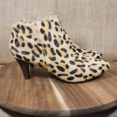 Soft Surroundings Leopard Print Leather Heeled Ankle Booties Women's Size 7 M - Image 1 of 4