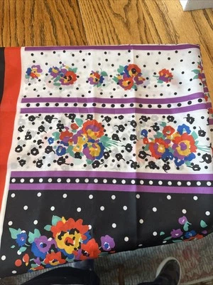 Bufanda de seda floral colorida vintage de miel negra roja floral lunares rayas Foto 1 de 4