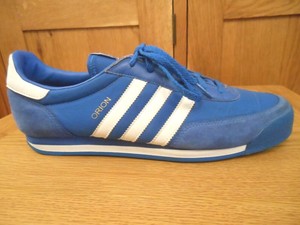 adidas spotty trainers