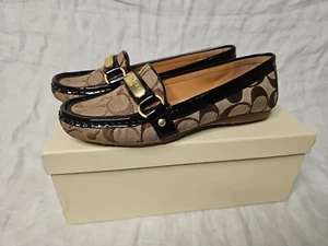 Coach Felisha Signature Loafers Shoes Women's Sz 6 Brown Canvas CLosed Toe - Picture 1 of 5