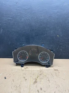 2008 2009 Nissan Armada Speedometer Cluster Gauge M1372 DG Oem - Picture 1 of 7
