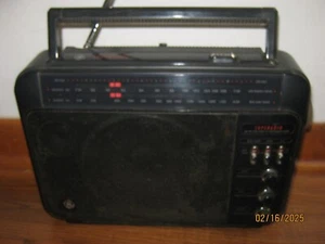 GE General Electric Superadio Long Range AM/FM Super Radio 7-2887A Tested! Works - Picture 1 of 9