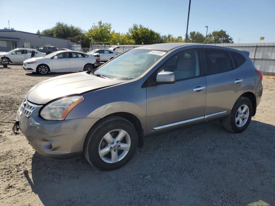 Interruptor de encendido compatible con 13-21 NV200 7517282 Foto 1 de 4