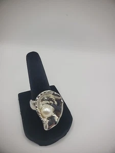Vintage Ring Silver Tone Size 7.5 Adjustable Flower White Bead Silver Tone - Picture 1 of 14