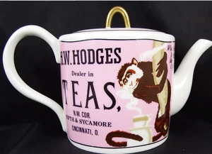 Franklin Mint 2 Cup Size Great Tea Merchants Teapot ~ H W Hodges Tea - Picture 1 of 3