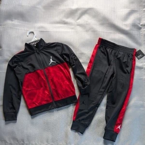 Air Jordan 2 Piece Track Jacket And Jogger Set Boys Size 5 NEW! FAST SHIPPING! - Picture 1 of 5
