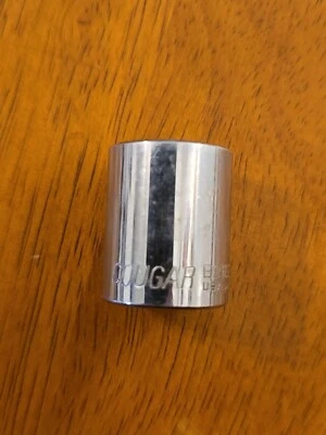 WRIGHT TOOL COUGAR SERIES 3/8" Drive 12PT SAE 11/16" SOCKET.                R3 - Image 1 of 4