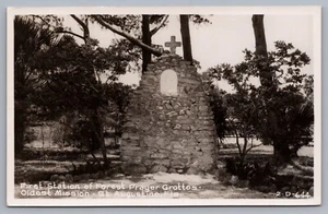 Grutas de oración forestal primera estación misión más antigua San Agustín FL RPPC J10 - Imagen 1 de 3