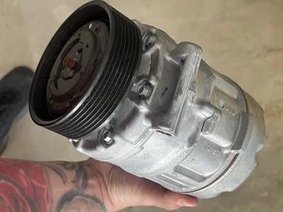 Новый компрессор переменного тока с муфтой для 2007-2013 BMW 335i (3,0 л)  - Изображение 1 из 3