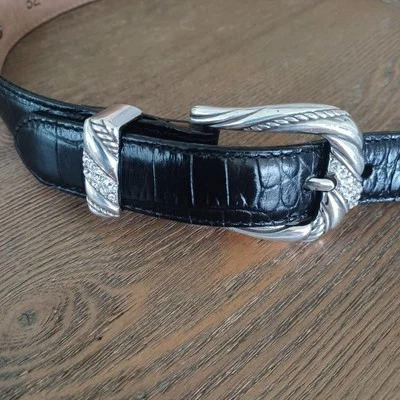 Cinturón Brighton Silver Hardware cuero negro talla 32 nuevo sin etiquetas EE. UU. Foto 1 de 4