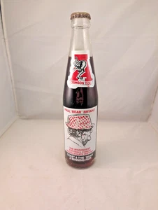 VINTAGE 1979 ALABAMA CRIMSON TIDE PAUL "BEAR" BRYANT COCA-COLA COKE FLASCHE ~ VERSIEGELT - Bild 1 von 7