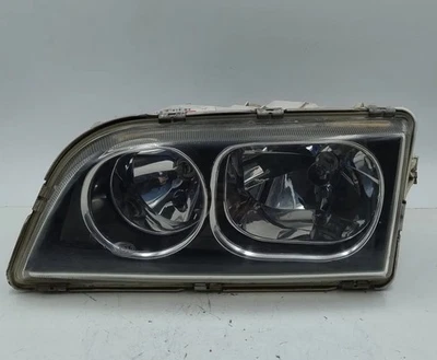 3345702 FANALE ANT. SINISTRO per VOLVO V40 (04/00>03/04<) 1.9 D SW 2000 30899878 - Immagine 1 di 4