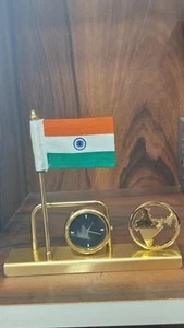 GOLDEN TABLE CLOCK FLAG WITH CLOCK MAP & CARD HOLDER SET OF 1 - Picture 1 of 5