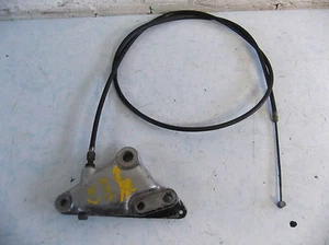 COLGADOR Y CABLE REPOSAPIÉS DERECHO AUTOMÁTICO HONDA CM400 - Imagen 1 de 1