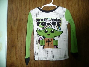 STAR WARS THE CHILD PAJA,MA TOP  ONLY SIZE 6 GREEN AND WHITE - Picture 1 of 1