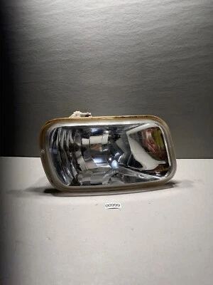 2010-2018 Dodge Ram 1500 2500 LH Driver Side Fog Light 55372735AB - Image 1 of 4