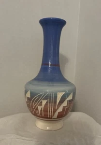 "Florero de cerámica Mesa Verde Navajo nativo americano 8"" firmado Kanumo" - Imagen 1 de 6