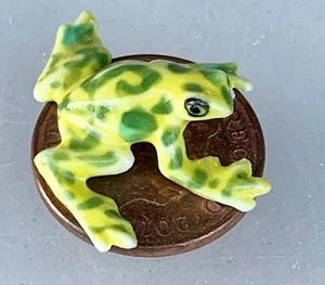 Dolls House Green Shades Ceramic Frog Pond 1:12 Scale Garden Ornament J tumdee - Picture 1 of 8