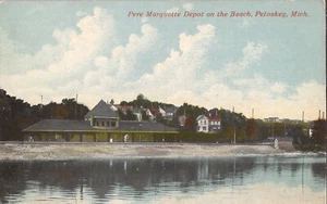 Petoskey, MICHIGAN - Pere Marquette Depot - Beach - 1912 - Picture 1 of 2