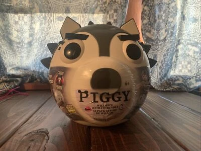 Piggy Willow Head Roblox Ultimate комплект с эксклюзивными виртуальными кодами 10 предметов  - Изображение 1 из 2