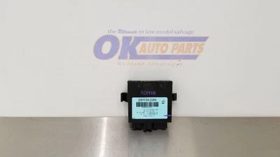 14 CADILLAC ESCALADE ESV POWER LIFTGATE CONTROL MODULE 20935205 - Image 1 of 4