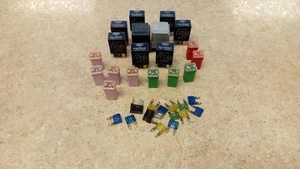 Miscellaneous Assortment Relays & Fuses Fits FORD LINCOLN MERCURY 323298 - Picture 1 of 1
