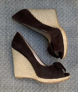 NEW Prada ESPRESSO Suede Leather Peep Toe Heels / Wedges EU 39.5 / U.S. 9 NIB - Picture 1 of 9
