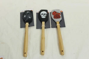 Halloween Holiday Party Silicone Spatula Pumpkin Skull Spiderweb PICK DESIGN 11" - Picture 1 of 10