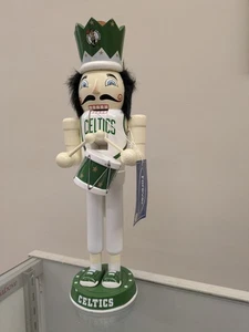 14" Celtics Team Nussknacker Holz Drummer Ornament, Forever Collectibles, NBA - Bild 1 von 9
