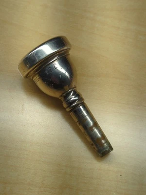 Boquilla trombón Benge 12C plateada ¡BONITO ENVÍO GRATUITO!! Foto 1 de 4